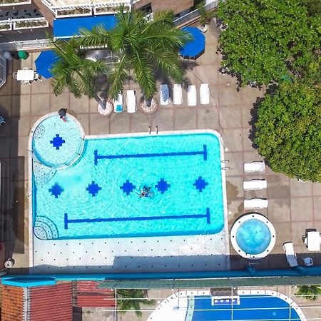 Zahira Hotel Мелгар Екстериор снимка